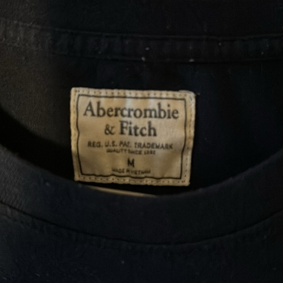 4 Abercrombie and Fitch T-shirts size men’s medium - Picture 5 of 9